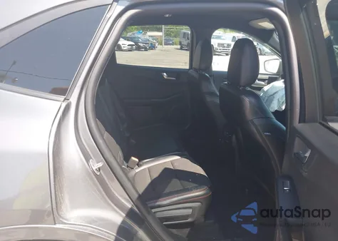 2024 Ford Escape St-Line z USA, uszkodzony, nr VIN 1FMCU9MNXRUA66844